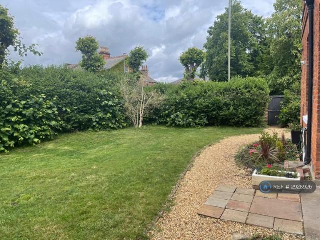 Flat for rent in High Barnet, Greater London