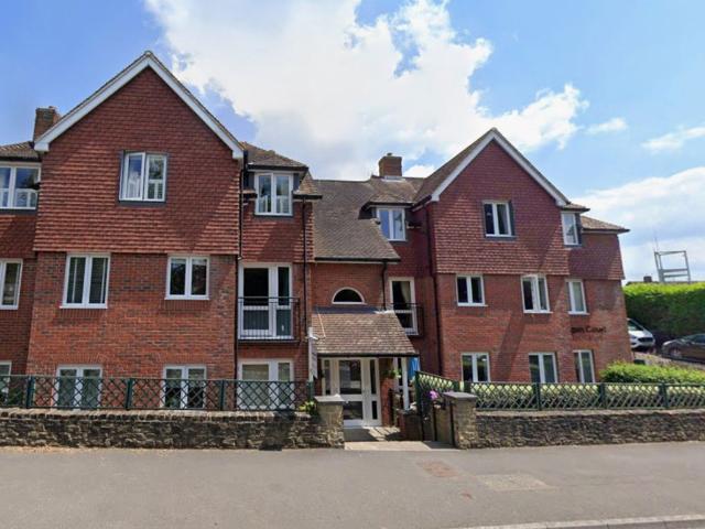 Flat for rent in Apuldram, Littlecote