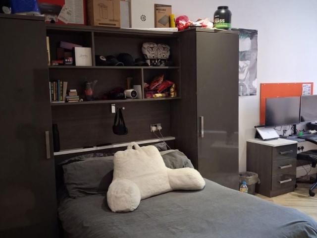 Flat for rent in Apuldram, Littlecote