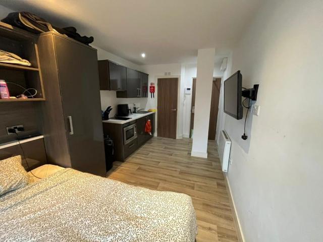 Flat for rent in Apuldram, Littlecote