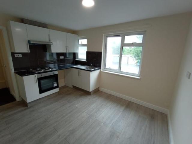Flat for rent in Blackbird Leys, Oxford