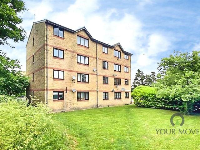 Flat for rent in London Borough of Lewisham, Greater London