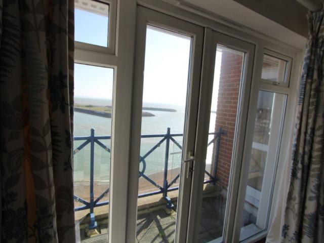 Flat for rent in Sovereign Harbour, Eastbourne