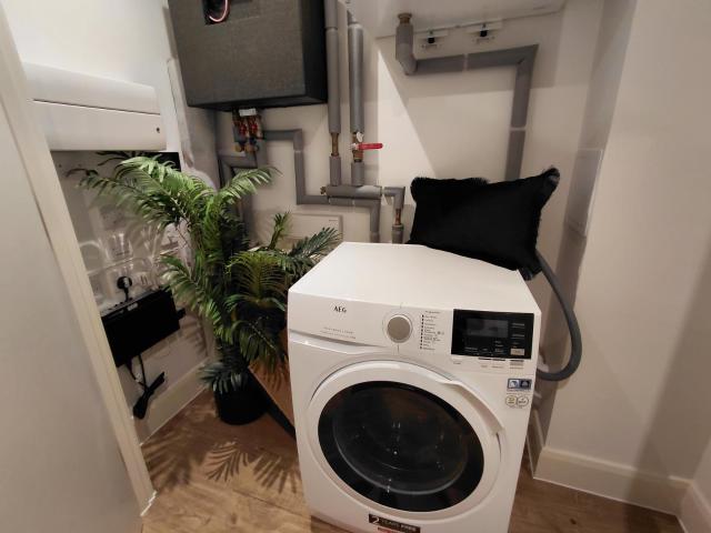 Flat for rent in Colindale Gardens, Greater London