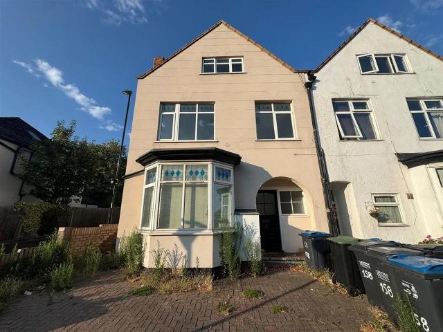 Flat for rent in London Borough of Croydon, Thornton Heath