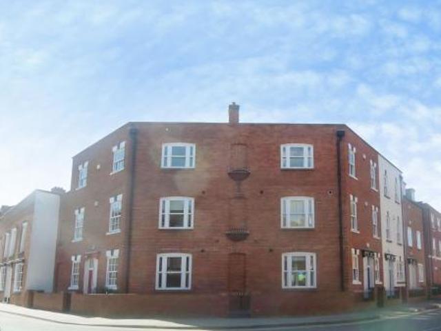 Flat for rent in Lichfield, Boley Park