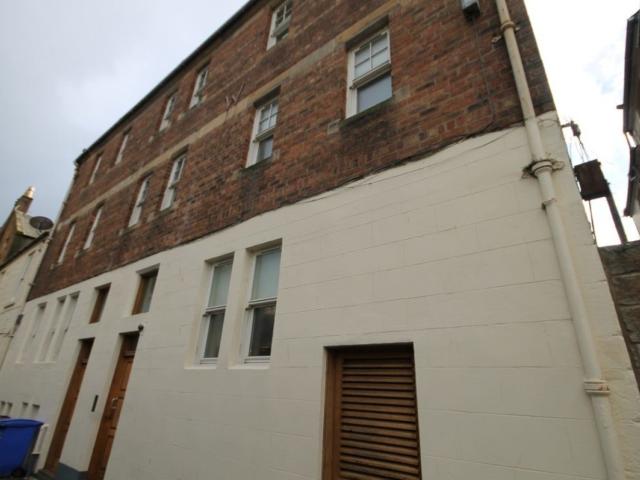 Flat for rent in Fort, Scotland
