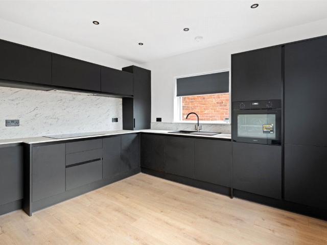 Flat for rent in New Basford, Haddon