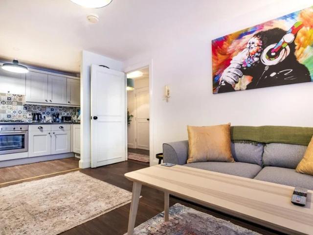 Flat for rent in Sandy Row, Northern Ireland