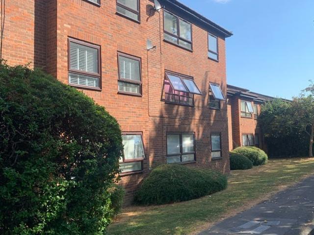 Flat for rent in Lunnon, Buckinghamshire