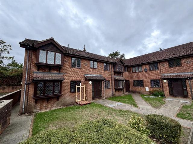 Flat for rent in Camberley, Surrey Heath
