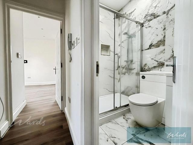 Flat for rent in Oxenden, The Bridge