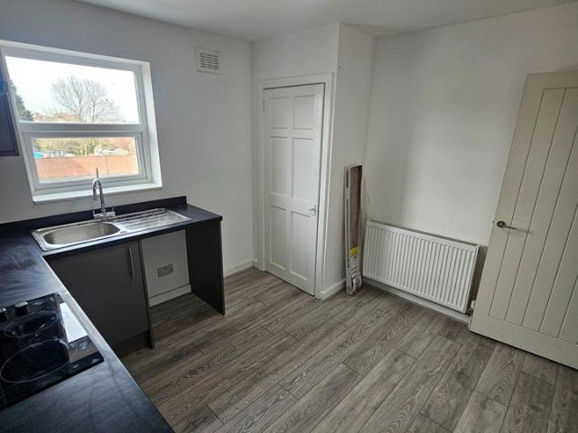 Flat for rent in New Ferry, Wirral