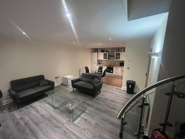 Flat for rent in Custom House, Greater London