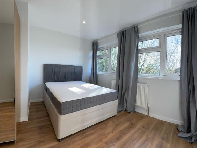 Flat for rent in Mottingham, Isle Of Man