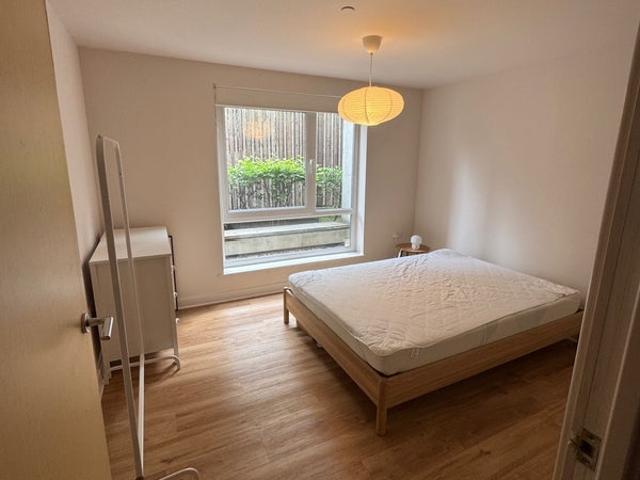 Flat for rent in Shacklewell, Greater London