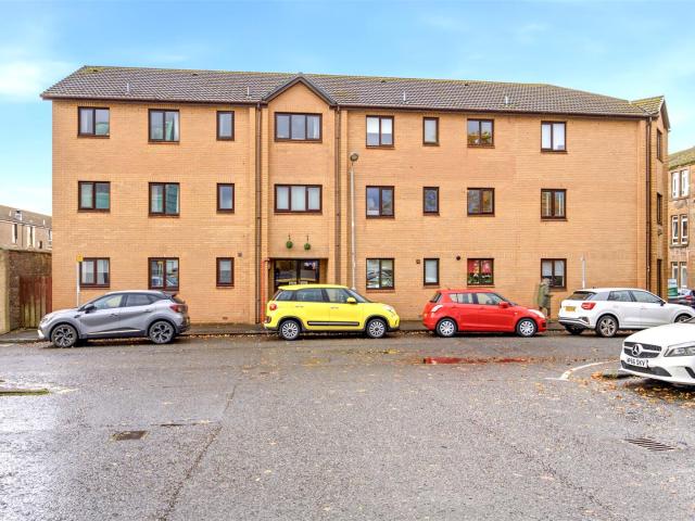 Flat for rent in Barleybank, Kirkintilloch