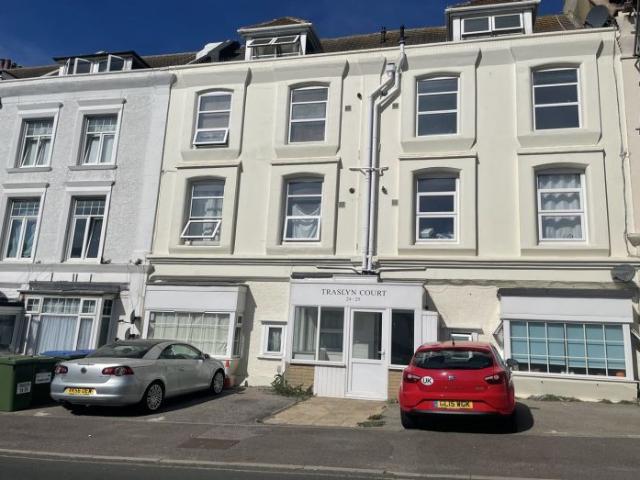 Flat for rent in Hanover & Queen's Park, Brighton