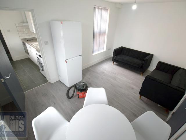 Flat for rent in Highfield, Sheffield