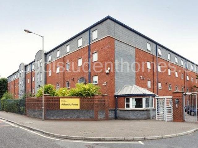 Flat for rent in Islington, Calderstones