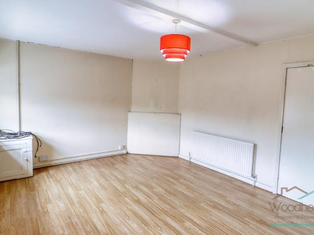 Flat for rent in Burrow's Bush, Wellingborough