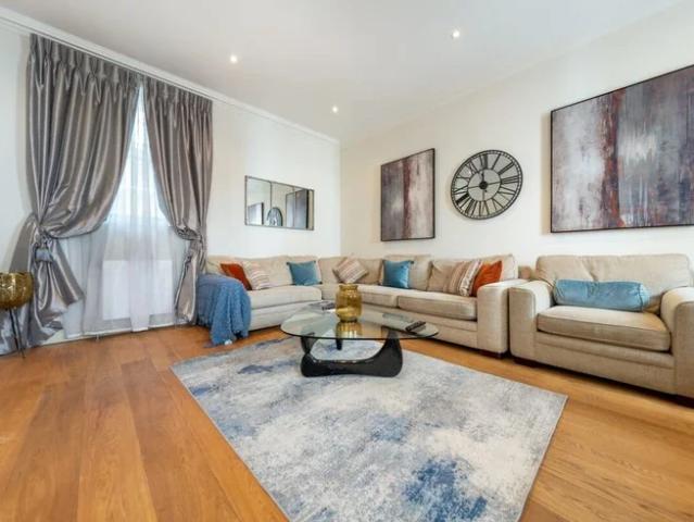Flat for rent in Mayfair, Mayfair