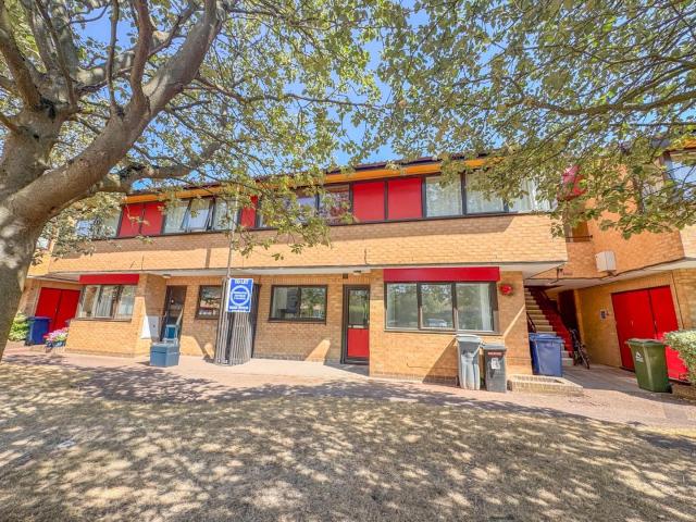 Flat for rent in Chesterton, Arbury