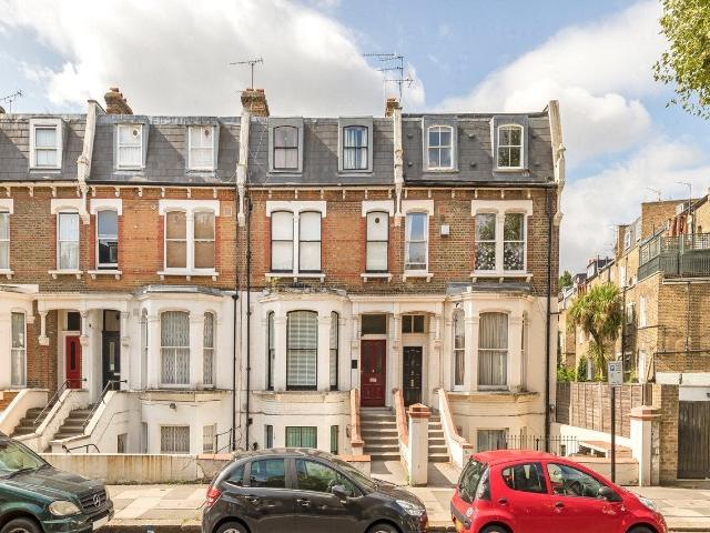 Flat for rent in Maida Vale, Westbourne Green
