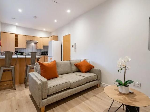 Flat for rent in Cradlewell, Sandyford