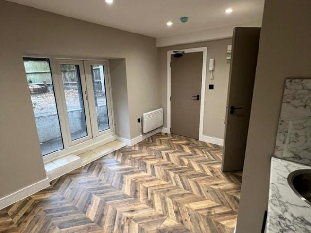 Flat for rent in Streatham, Greater London