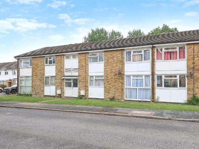 Flat for rent in Oxted, Hillview