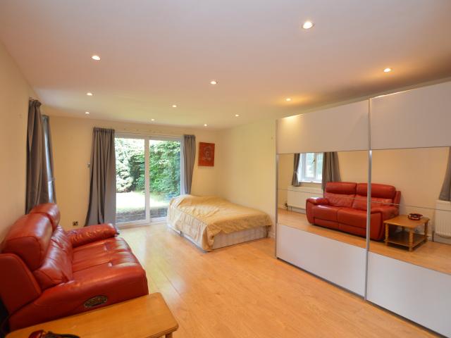 Flat for rent in Ecclesall, South Yorkshire