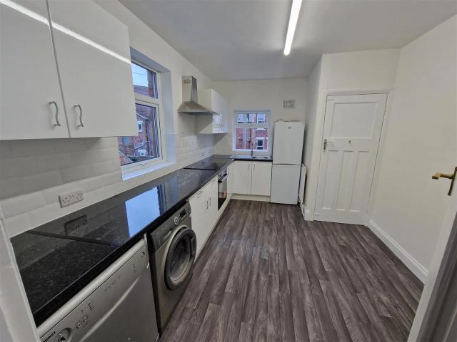 Flat for rent in Heaton, Newcastle upon Tyne