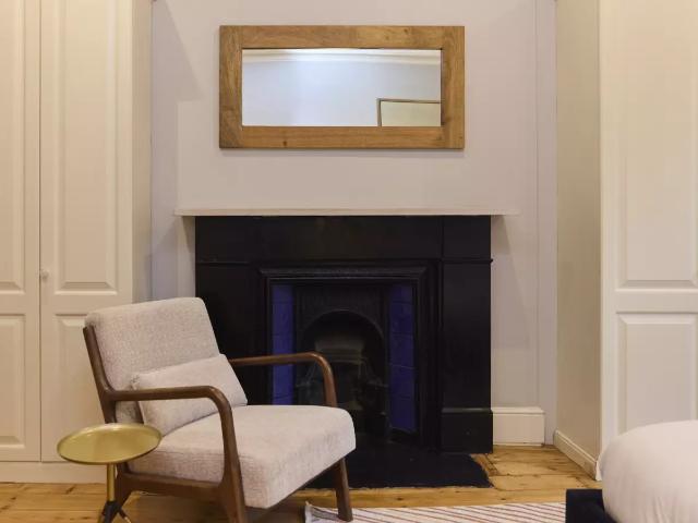 Flat for rent in Brook Green, Greater London