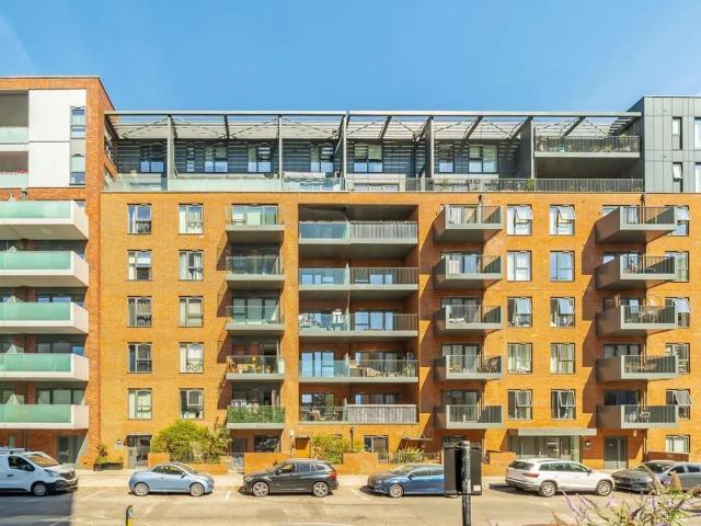 Apartment for rent in West Ealing, Greater London
