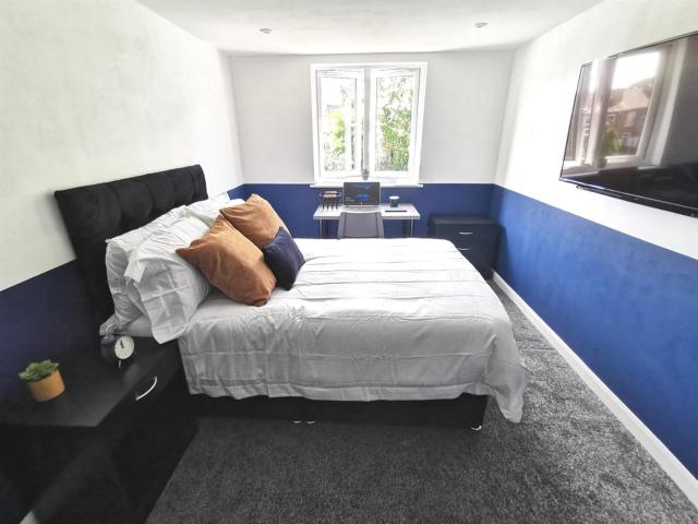 Flat for rent in New Zealand, Mackworth