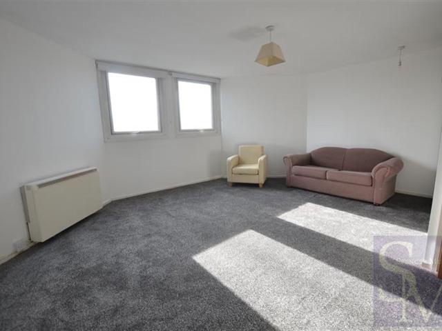 Flat for rent in Woodford Green, Greater London