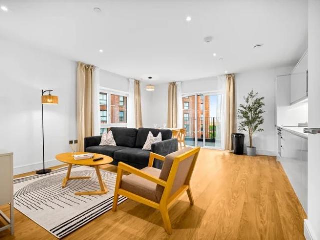 Flat for rent in Hockley Port, West Midlands