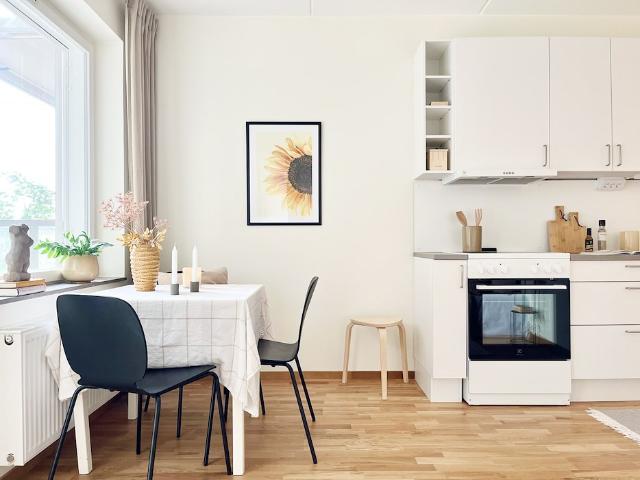 Lägenhet hyra i Häggvik, Stockholm