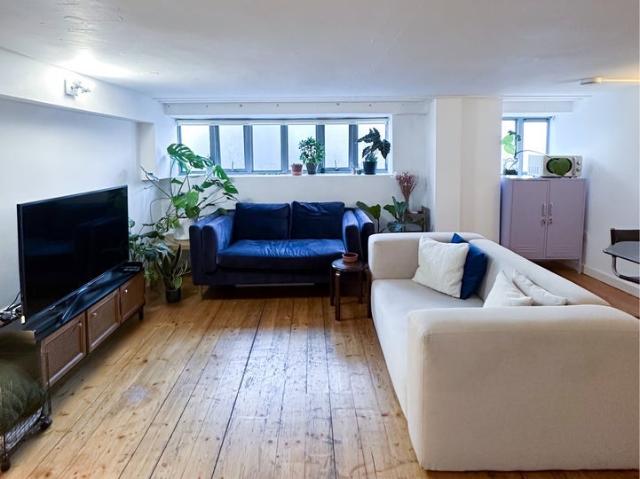 Flat for rent in London Borough of Hackney, Greater London