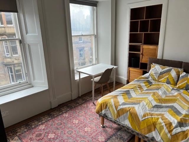 Flat for rent in Southside, Scotland