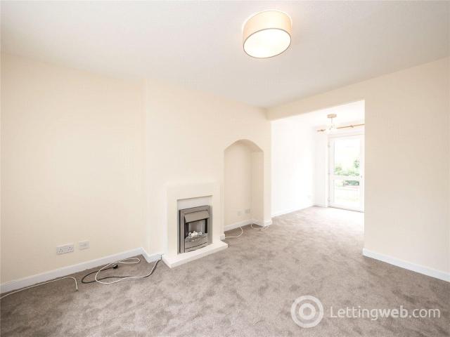 Flat for rent in Wester Broom, City of Edinburgh