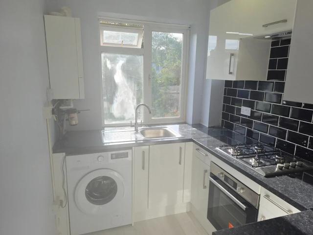 Flat for rent in London Borough of Croydon, Greater London