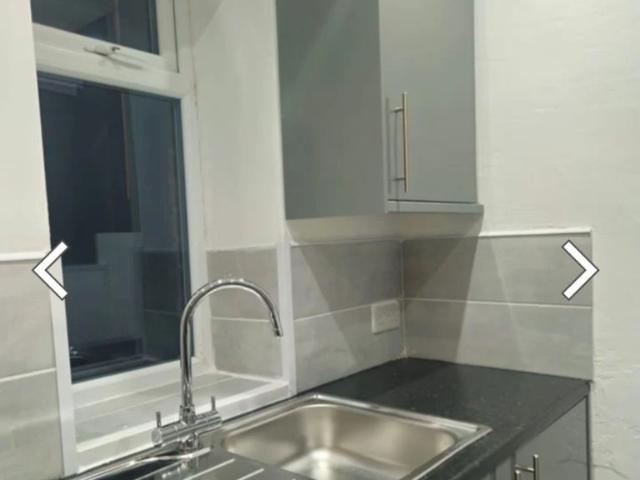 Flat for rent in Crosby, Sefton