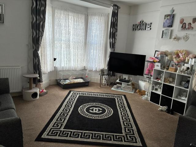 Flat for rent in Mount Pleasant, Lewes
