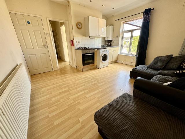 Flat for rent in Loundsley Green, East Midlands