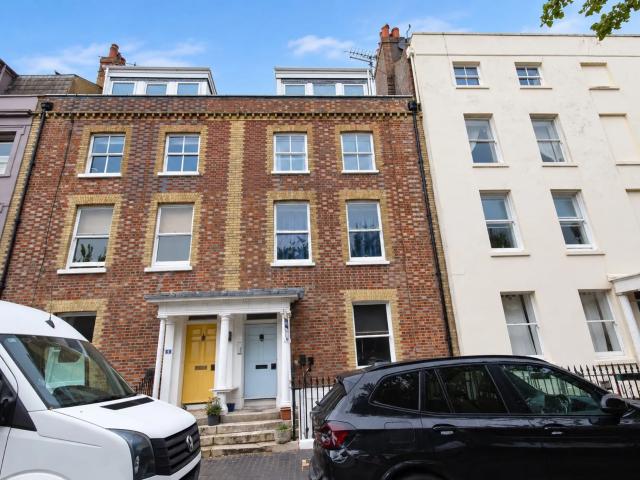 Flat for rent in Littlehampton, Arun