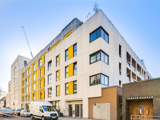 Flat for rent in Chalk Farm, Primrose Hill