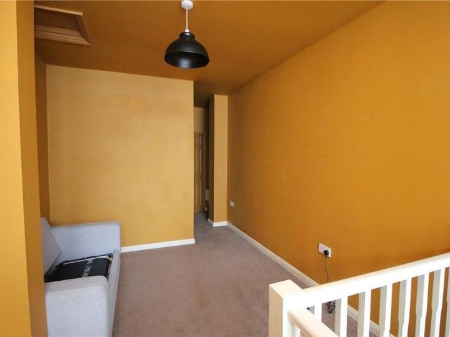 Flat for rent in Southend City Centre Neighbourhood, Alton Barnes