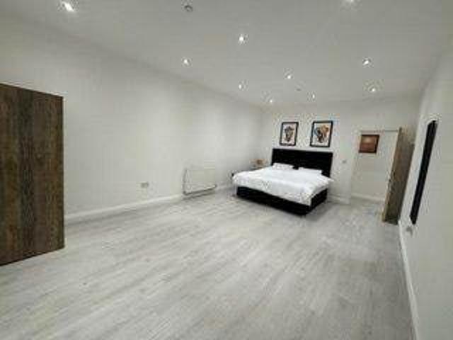 Flat for rent in Frinton and Walton, Dale Hill